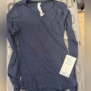 lululemon athletica true Navy hold tight Long Sleeve Tee nwt